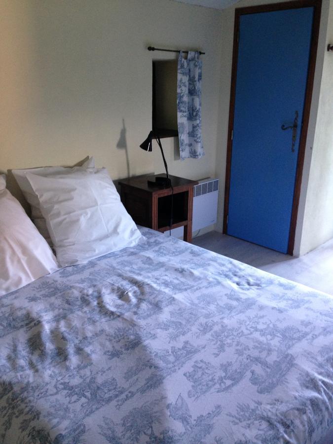 Auberge La Borie Nantes Chambre photo