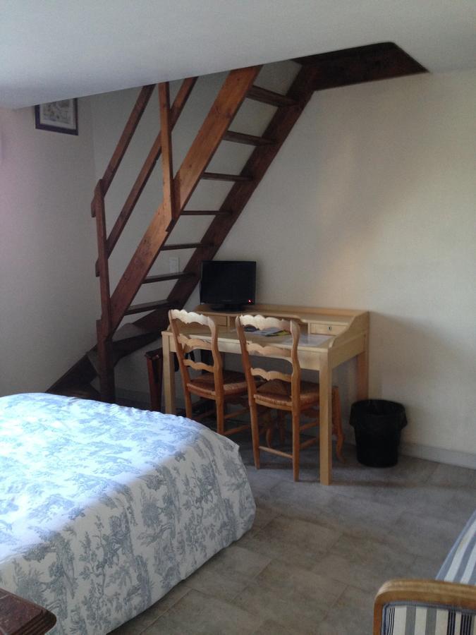 Auberge La Borie Nantes Chambre photo